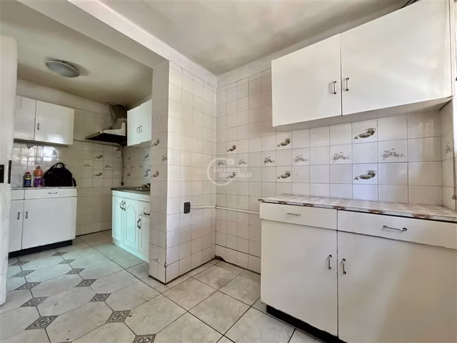 Casa en arriendo de 2 dorm. en La Cisterna