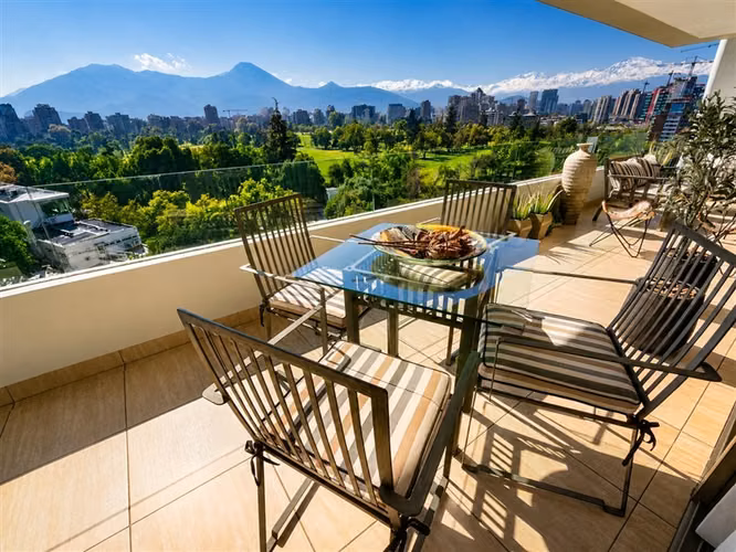 Departamento en venta de 4 dorm. en Las Condes GRAN VISTA