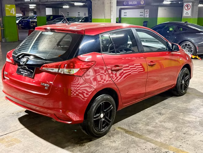 TOYOTA YARIS SPORT