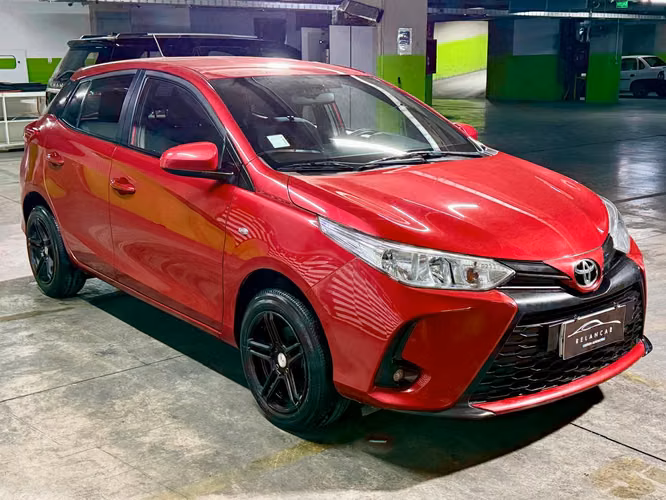 TOYOTA YARIS SPORT