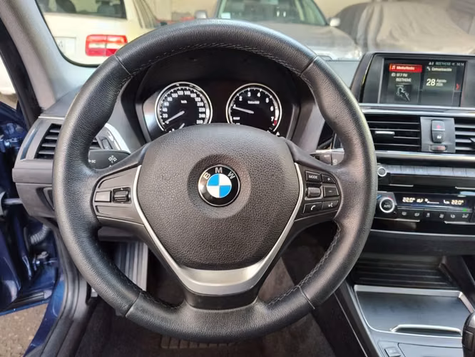 BMW 118 2019