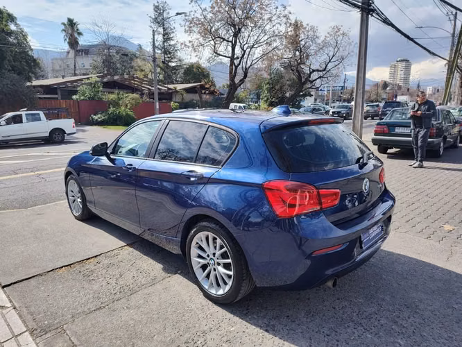 BMW 118 2019