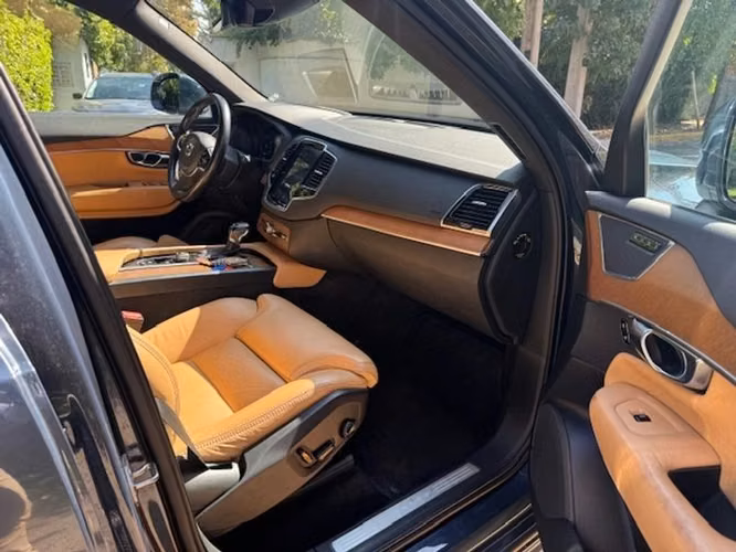 VOLVO XC90 D5 INSCRIPTION - 2018 | 2854