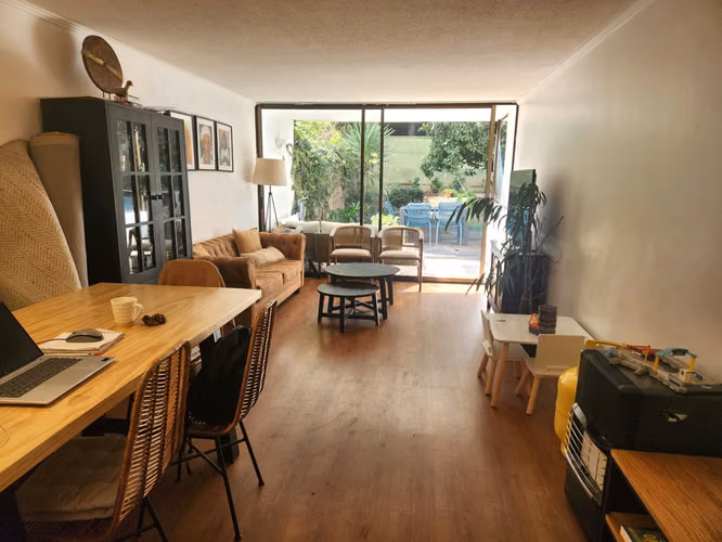 DEPARTAMENTO CON JARDIN PRIVADO