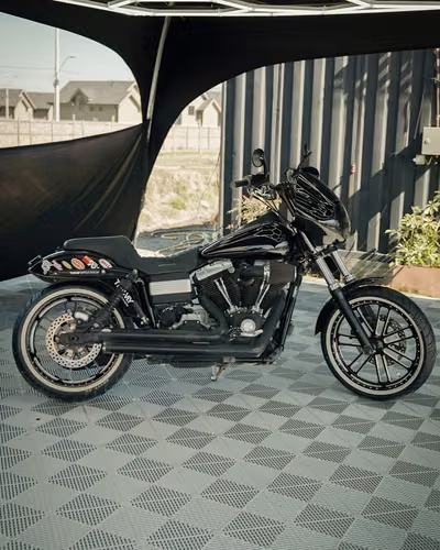 Harley Davidson DYNA STREET BOB (2009) - Imagen 7