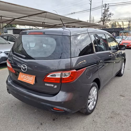 Mazda 5 2016  2.0  3 corridas de asientos full equipo