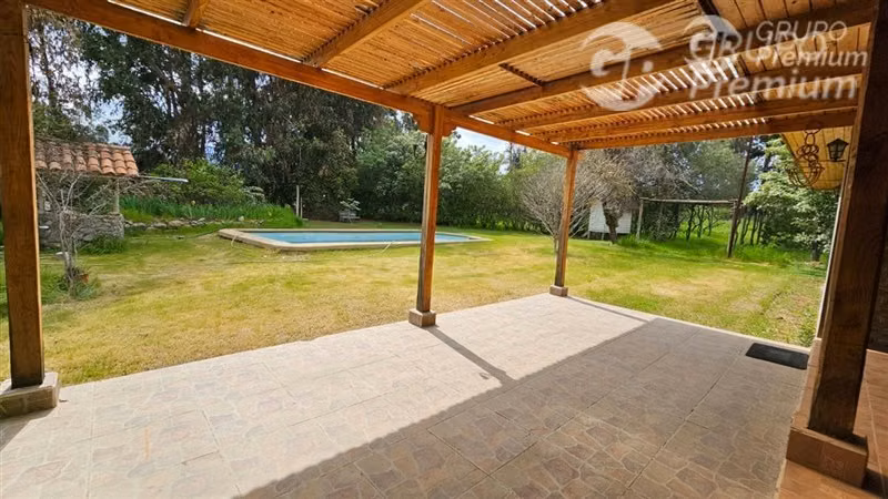 Casa en venta de 6 dormitorios en san francisco de Mostazal
