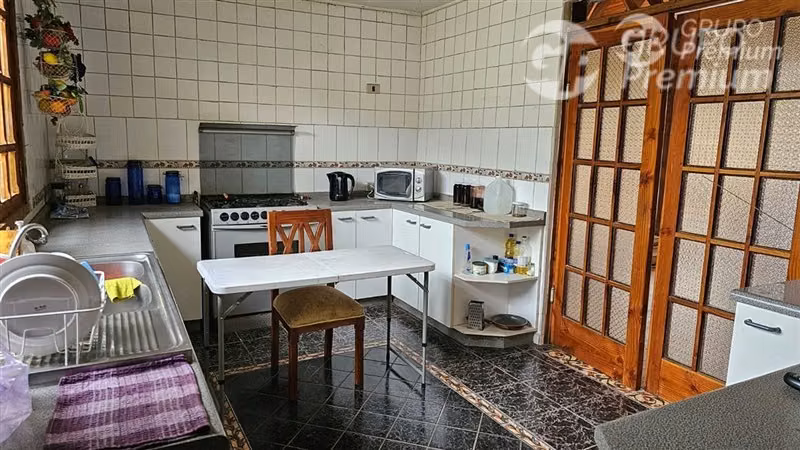 Casa en venta de 6 dormitorios en san francisco de Mostazal