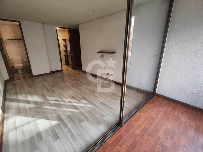 Excelente Dpto. en Barrio Las Lilas 3D 2B 2Est 1Bod