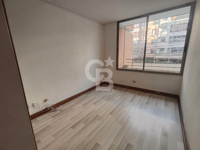 Excelente Dpto. en Barrio Las Lilas 3D 2B 2Est 1Bod