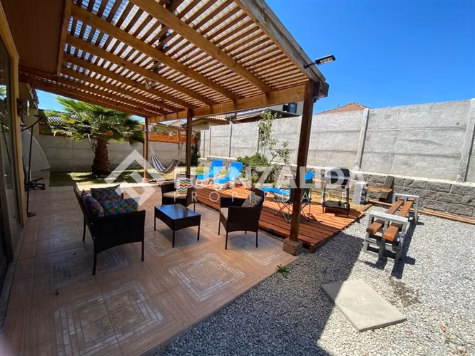 Vendo Casa 110 mts2 321mts terreno 3D 3B Isla de Maipo