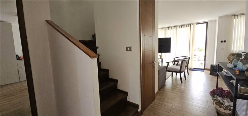Casa en venta de 4 dorm. en Peñalolén