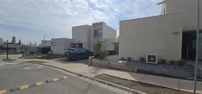 Casa en venta de 4 dorm. en Peñalolén