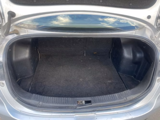 Vendo Mazda 2 año 2010 - Imagen 5