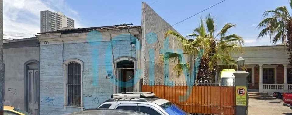 Terreno Comercial 240 m² Uso Mixto Venta (180809)