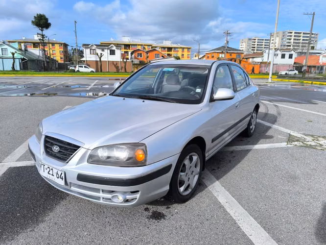 Hyundai Elantra 1.600 cc 2005 - Imagen 3