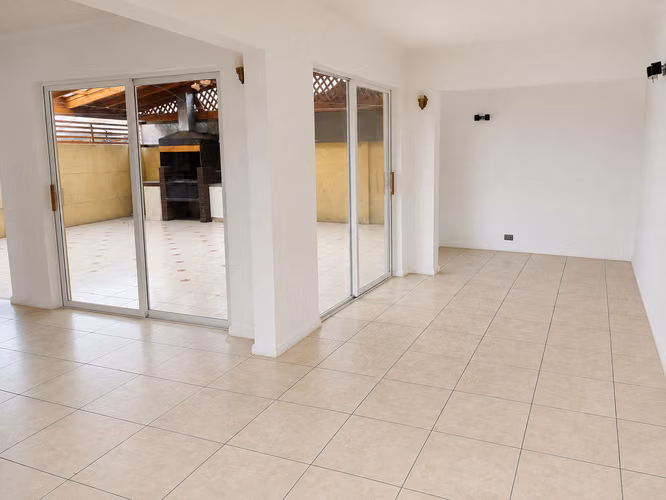 TÚ NUEVO HOGAR TE ESPERA, ESPACIOS MUY AMPLIOS EN UN SECTOR PRIVILEGIADO. EN GÉRONIMO RENDIC A UNA CUADRA DE ULRIKSEN.