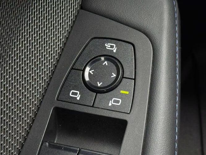 BMW 118 SPORT 2025