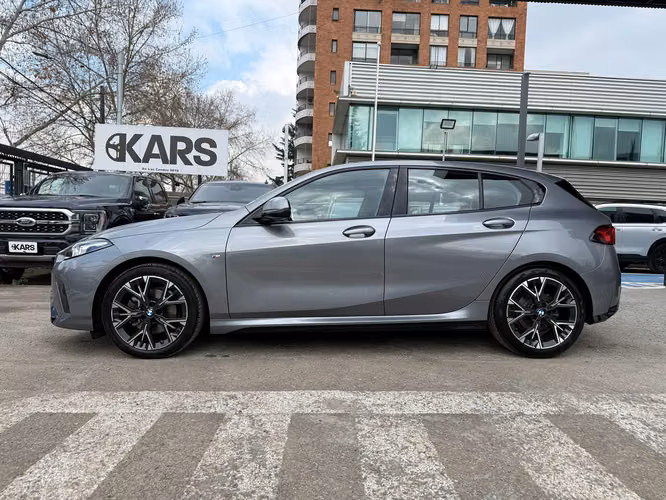 BMW 118 SPORT 2025