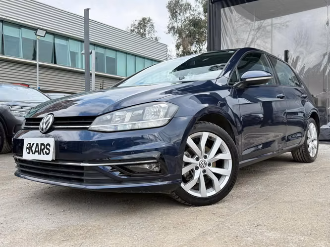 VOLKSWAGEN GOLF  2018