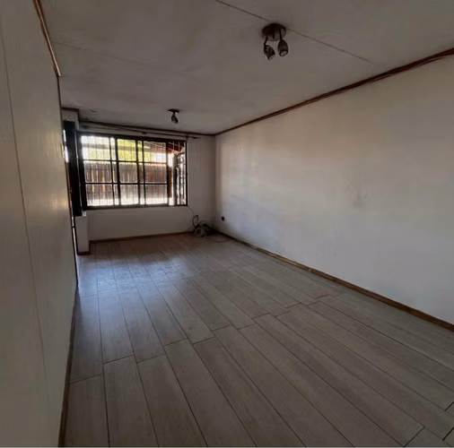 SE VENDE CASA