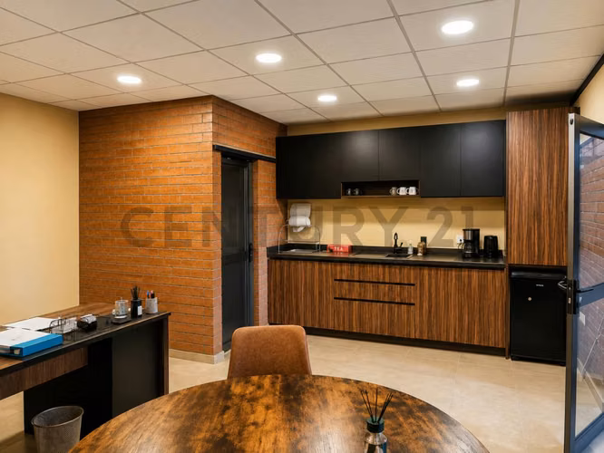 Se vende terreno con Galpón en Barrio Idustrial - Imagen 10