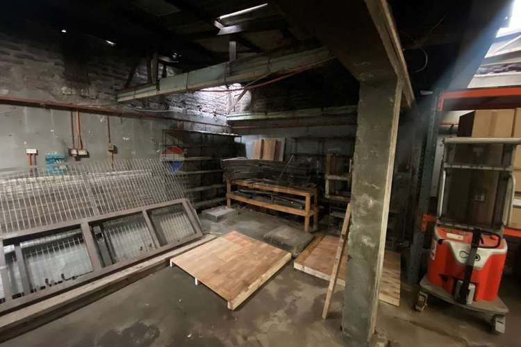 Bodega a pasos del persa bio bio con trifásica - Imagen 8