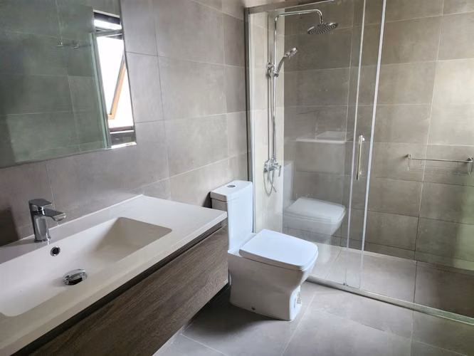 CASA Casa en ARRIENDO Condominio Bosques de Nogales, Machalí - Imagen 8