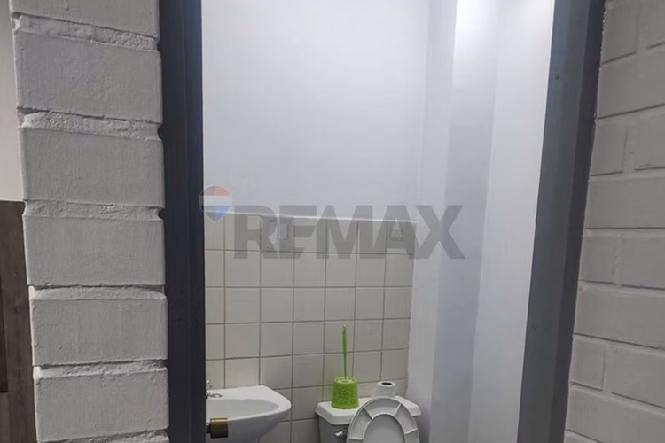 Arriende en la reina: oportunidad única comercial - Imagen 6