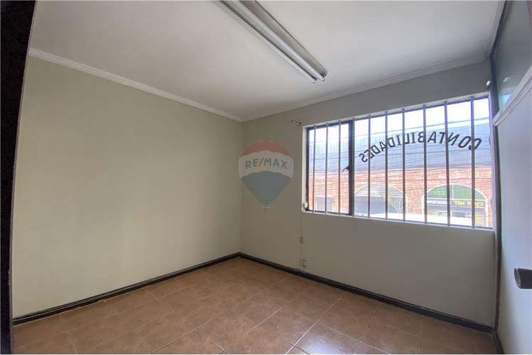 Se arrienda oficina, 100 m2, centro temuco