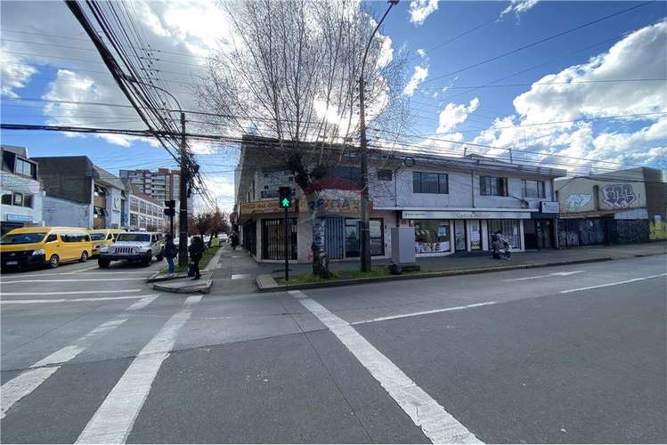 Se arrienda oficina, 100 m2, centro temuco