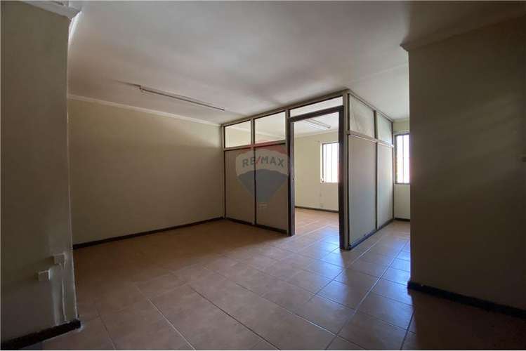 Se arrienda oficina, 100 m2, centro temuco