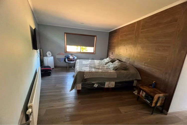 "hogar perfecto en colbún: modernidad y confort"