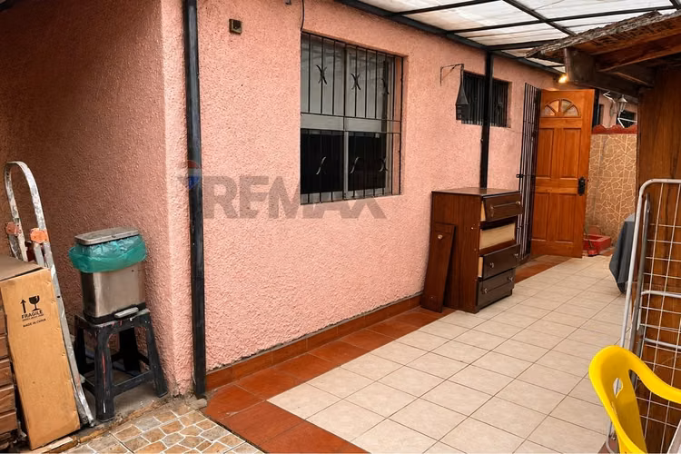 Acogedora casa en estación central - Imagen 28