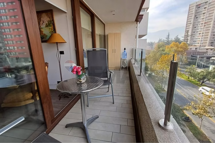 Moderno dpto en venta providencia