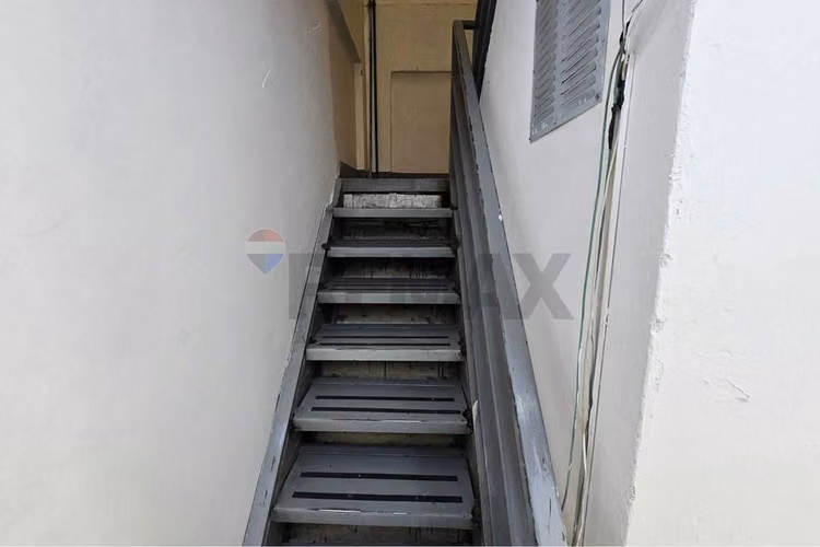 Local en calle de 77 metros en planta libre - Imagen 7