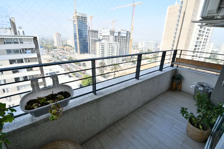 VENTA  DP 2D 2B ESTAC PISO 18 ORIENTE IMPEQUE PLAZA EGAÑA
