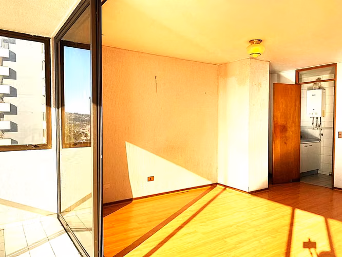 VENDO DEPARTAMENTO AV SAN MARTIN VIÑA DEL MAR