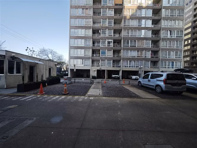 VENTA DE DEPARTAMENTO DE 3 DORMITORIOS EN QUINTA NORMAL