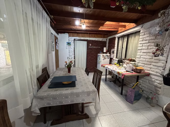 VENTA CASA CON AMPLIO TERRENO EN PAINE