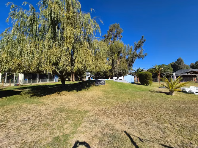 ARRIENDO PARCELA 5000M2, PISCINA Y CASA DE 3 PISOS, LAMPA