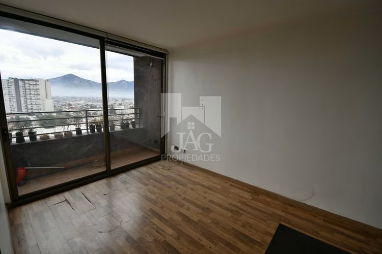VENTA DEPTO 2D 1B PISO 13 METRO PLAZA BAQUEDAN INDEPENDENCIA