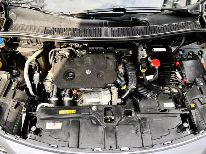 PEUGEOT 5008 GT BLACK PACK BLUEHDI 130 EAT8 - 2024 | 2940 - Imagen 11