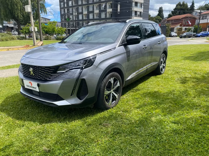 PEUGEOT 5008 ALLURE