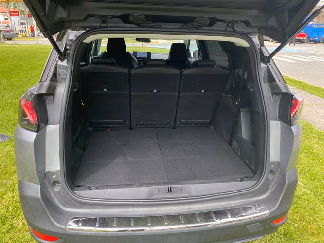 PEUGEOT 5008 ALLURE