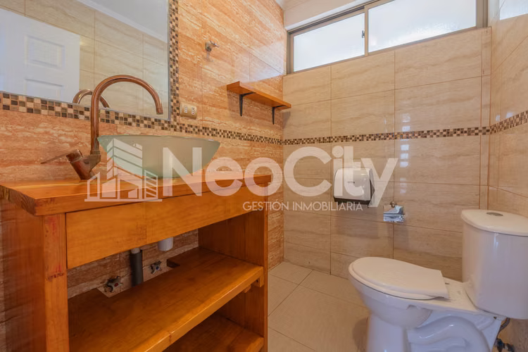 EN ARRIENDO LINDA CASA CON AMPLIOS ESPACIOS