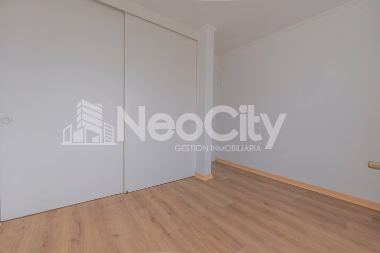 EN ARRIENDO LINDA CASA CON AMPLIOS ESPACIOS