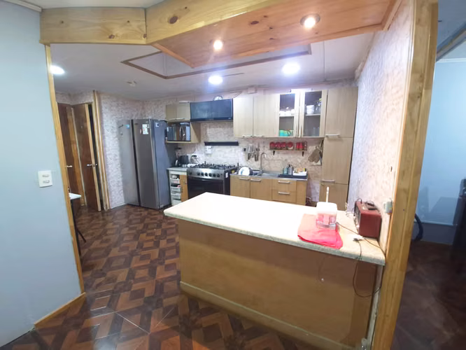 CASA AMPLIADA EN PUERTO NATALES - Imagen 5