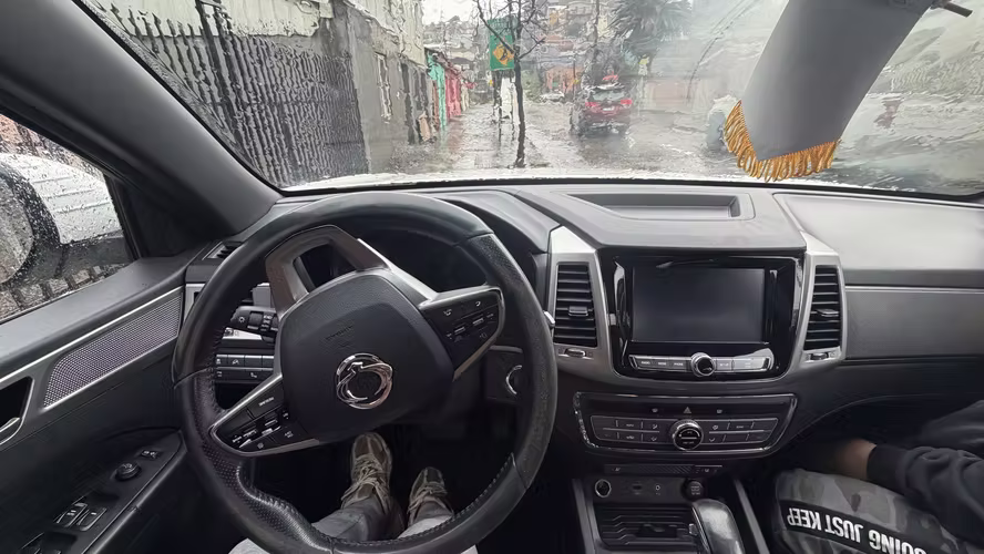 Ssangyong Musso deluxe 2.2 diésel 4x4