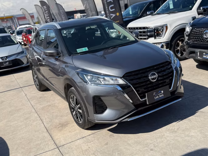 NISSAN KICKS